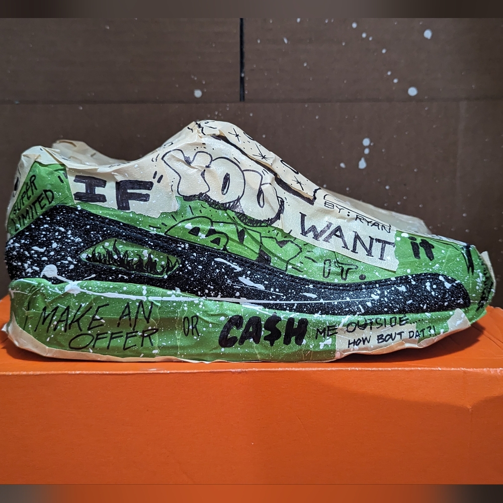 (SOLD) 1 of 1 CUSTOM PAINTED Nike Air Max 90